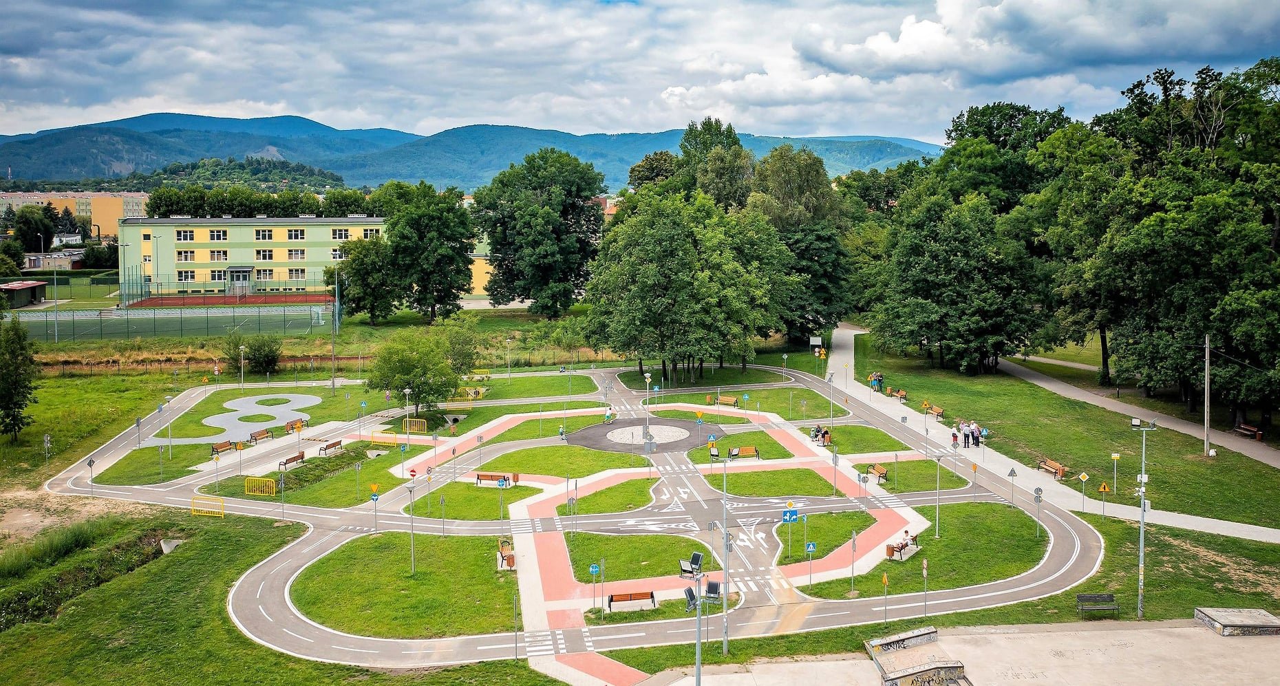 Park Miejski W Bielawie Jest Coraz Bardziej Dochodowy